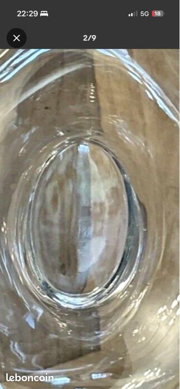 Carafe design en cristal soufflé avec ovale central (image 2)
