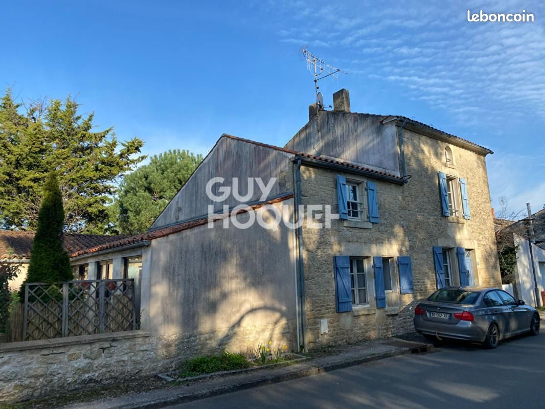 Maison 4 pièces 134 m² · à L'Orbrie · 134 m² · 164 700 €