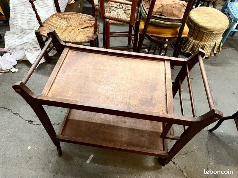 Desserte Roulante Vintage Bois massif, unique car casier Bar années 40 roulettes d’origine (image 2)