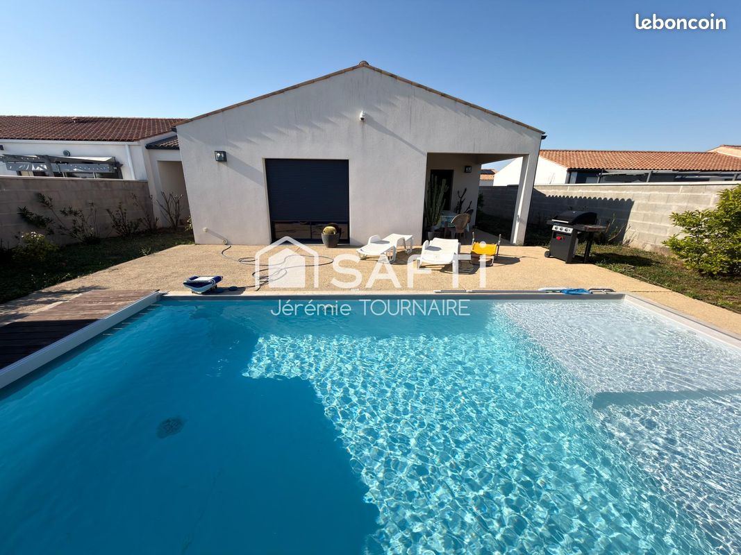 Maison 4 pièces 118 m² · à Saint-Jean-de-Liversay · 118 m² · 332 000 €