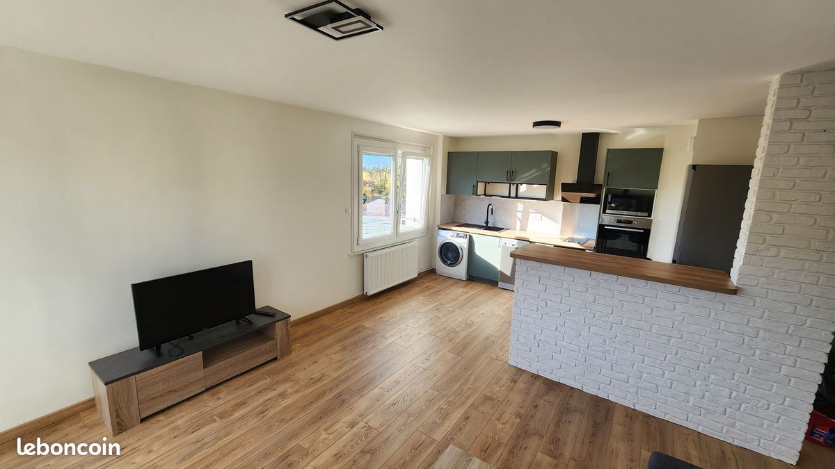 Appartement 2 pièces 50 m² · à Ambilly · 50 m² · 1 300 €/mois