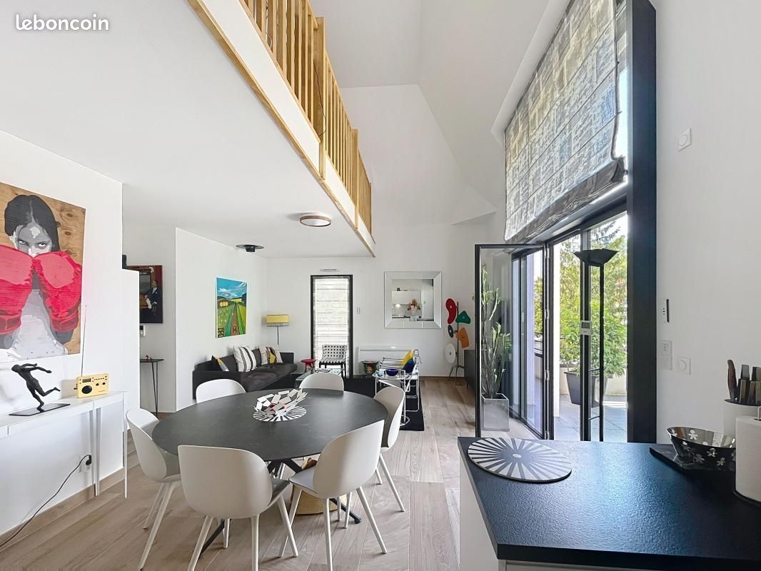 Appartement 4 pièces 130 m² · à Saint-Cyr-sur-Loire · 130 m² · 731 500 €