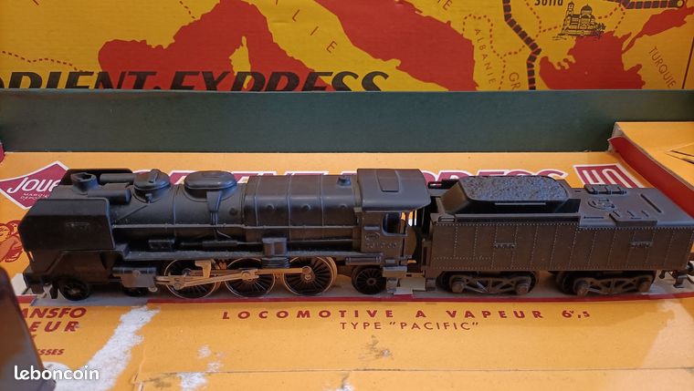 Le coffret du train électrique Sud Express 826 en miniature de Jouef au