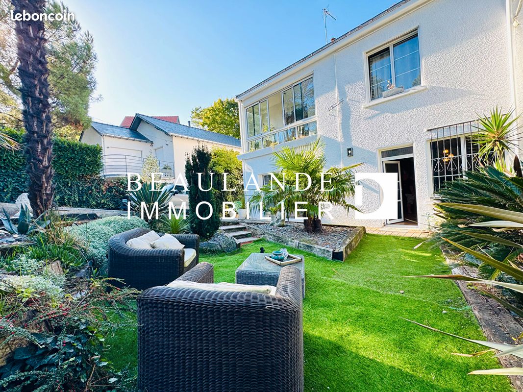 Maison 9 pièces 180 m² · à La Baule-Escoublac · 180 m² · 999 900 €