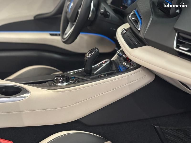 Bmw i8 Roadster 374ch (image 25)