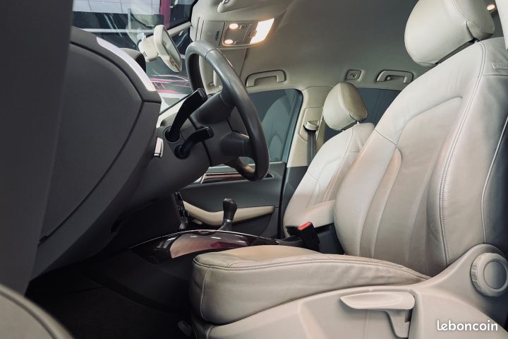 AUDI Q5 2.0 TFSI 180 Ambiente QUATTRO 180Ch (image 12)