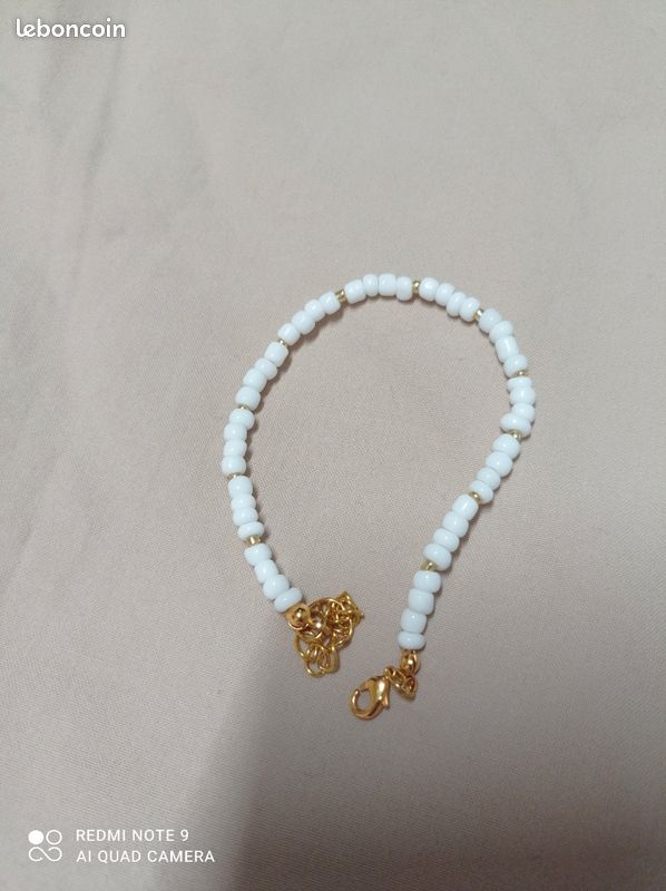 Bracelet perles blanches et dorées en acier inoxydable chaine de rallonge fait maison Neuf (image 2)