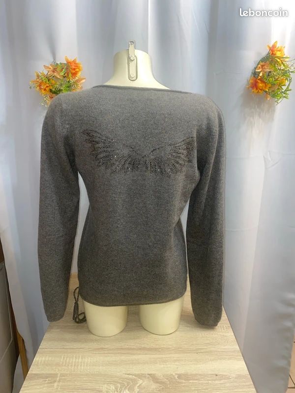 Pull JH COLLECTIBLES 100% Soie, Couleur Taupe/gris, Taille M, Col Rond, Très Bon état