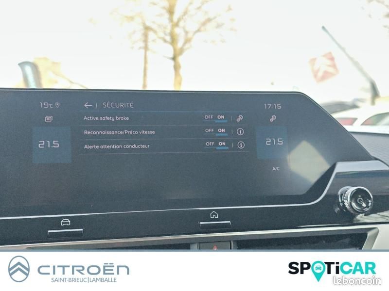 Citroen C4 BlueHDi 130ch S&S Feel Pack EAT8 (image 20)
