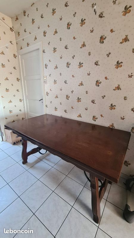 Table a manger (image 1)