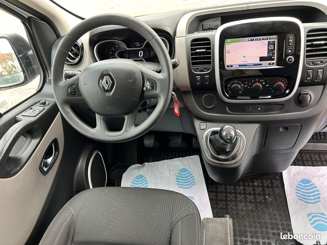 12070 HT – TRAFIC 2 places L1H1 1.6 DCi 125 GRAND CONFORT (image 7)