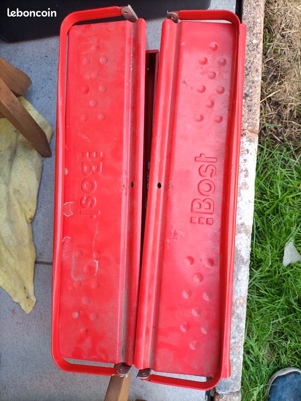 Caisse a outils (image 2)