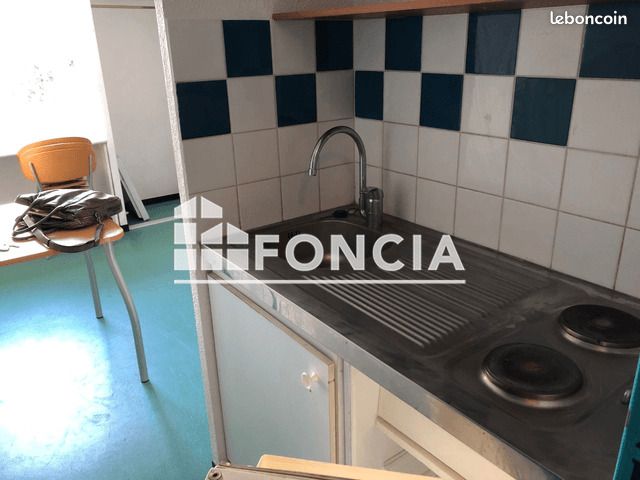 Appartement 1 pièce 18 m² · à Lille · 18 m² · 448 €