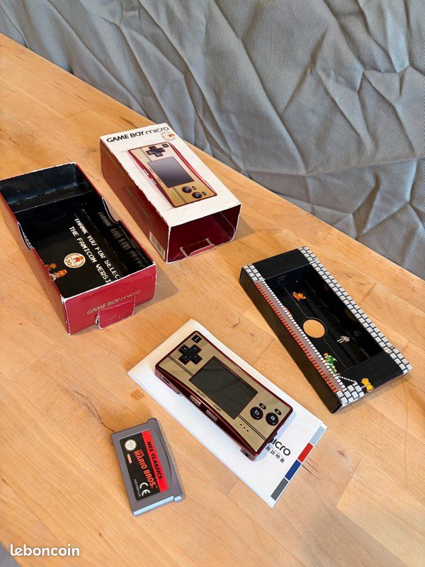 Gameboy micro Famicom 🕹️ (image 2)