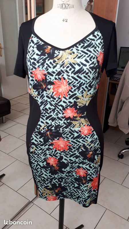 Robe d'été réversible infroissable Eroke 40 (image 1)