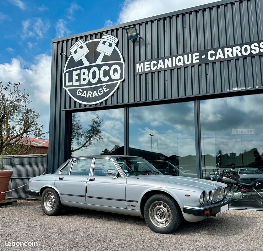 Jaguar XJ6 4,2 L 205 CV BVA (image 1)