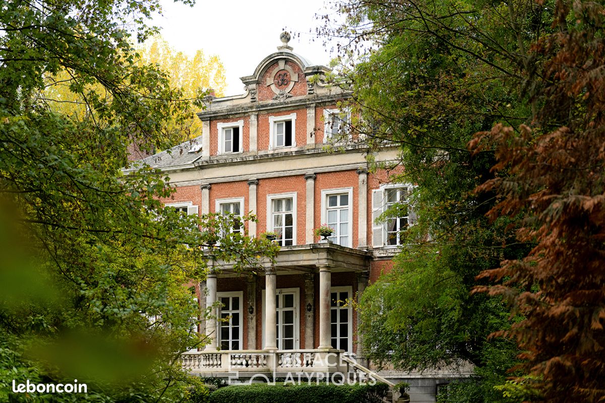 Maison 20 pièces 1420 m² · à Lillers · 1 420 m² · 1 200 000 €