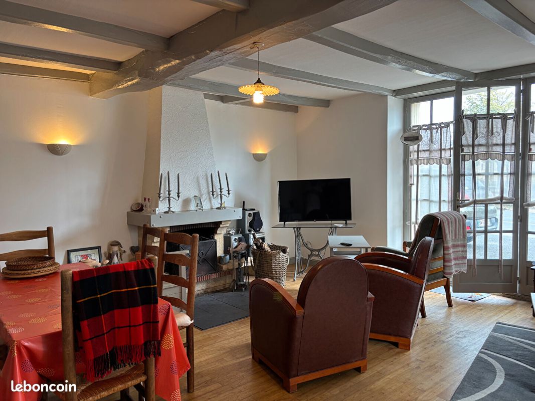 Maison 4 pièces 149 m² · à La Peyratte · 149 m² · 82 500 €