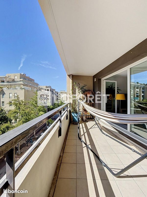 Appartement 3 pièces 65 m² · à Marseille · 65 m² · 265 000 €
