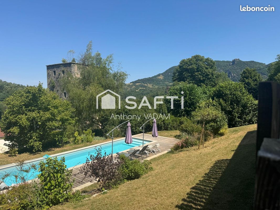 Maison 4 pièces 98 m² · à Salins-les-Bains · 98 m² · 319 000 €