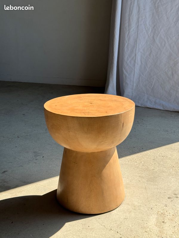 Table d'appoint ou stool plateau demi-sphérique en manguier beige H50 D45 (image 17)