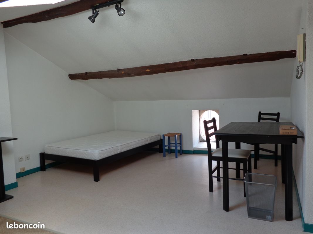 Appartement 1 pièce 25 m² · à Poitiers · 25 m² · 420 €