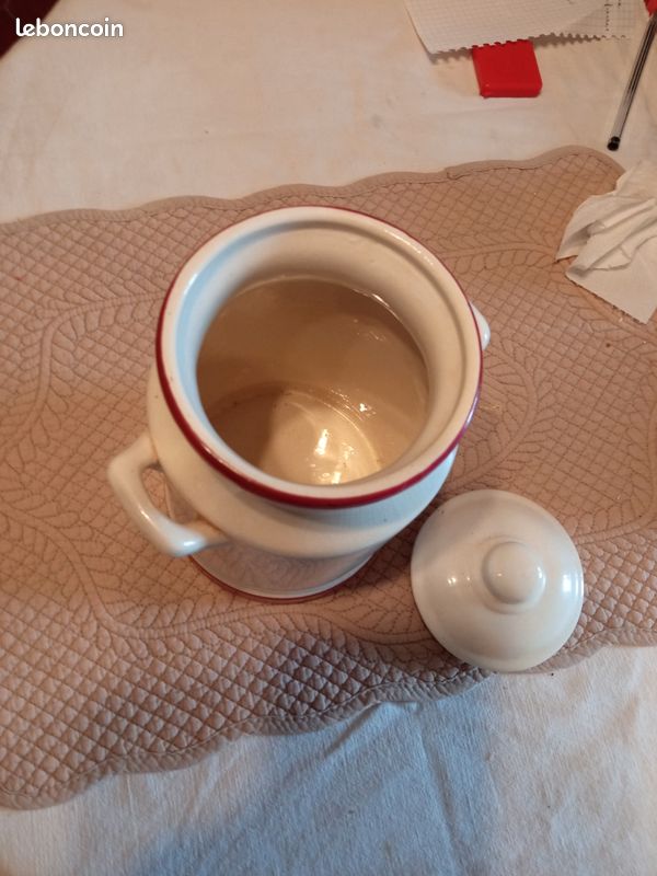 Ancien pot en faïence pour biscuit ou confiserie (image 4)