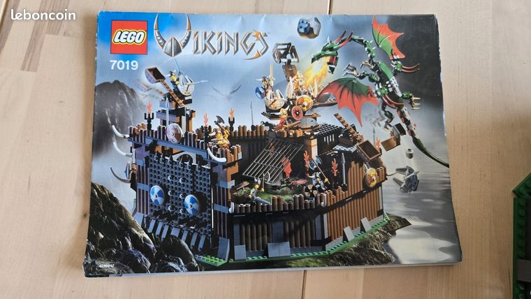 Viking Fortress Lego LEGO 7019 Viking Fortress Jeux Jouets