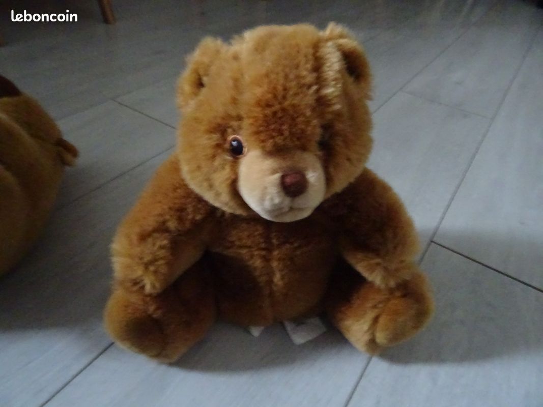 3 OURS PELUCHE état neuf 1 grand ours marionnette 3 1 moyen range pyjama 3 1 petit 2 (image 3)