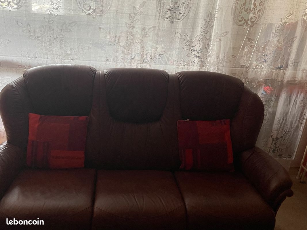 Vends Canapé et Meuble salle à manger (image 2)