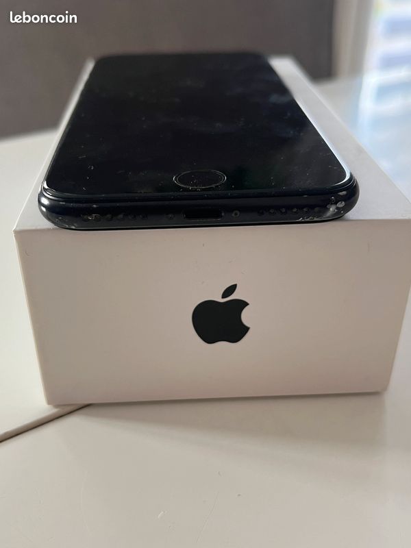 IPhone SE (image 4)