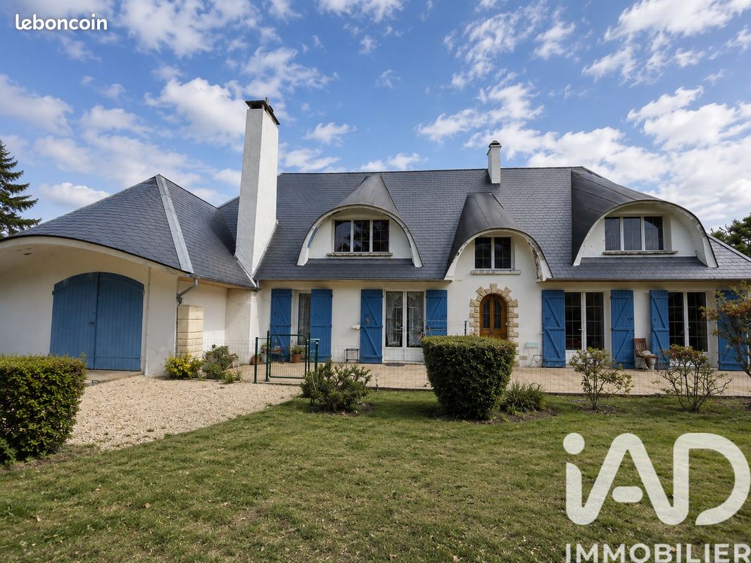 Maison 4 pièces 135 m² · à Bourges · 135 m² · 239 000 €