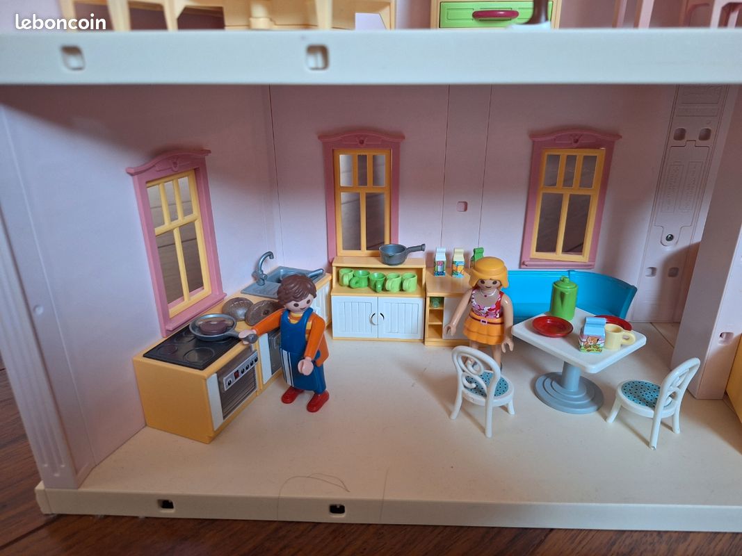 Playmobil maison traditionnelle avec accessoires (image 11)