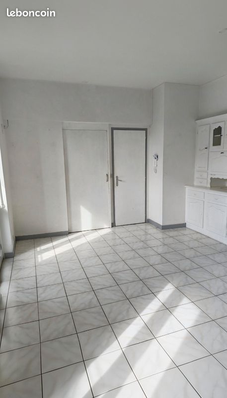 Appartement 2 pièces 38 m² · à Guingamp · 38 m² · 570 €/mois