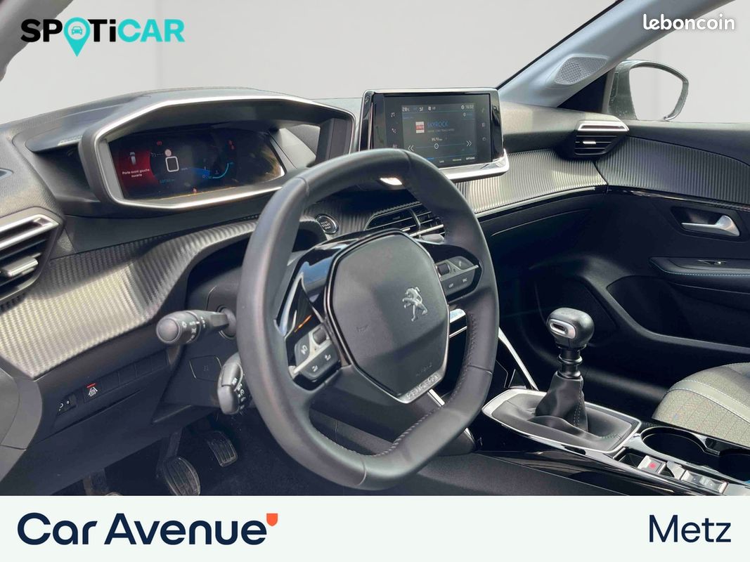 PEUGEOT 208 PureTech 100 S&S BVM6 Allure Pack (image 15)