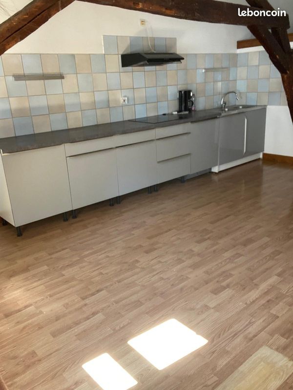 Appartement 4 pièces 110 m² · à Mirande · 110 m² · 650 €/mois