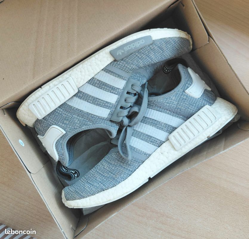 Adidas NMD R1 Grise Homme - Taille 44,5 - Chaussures