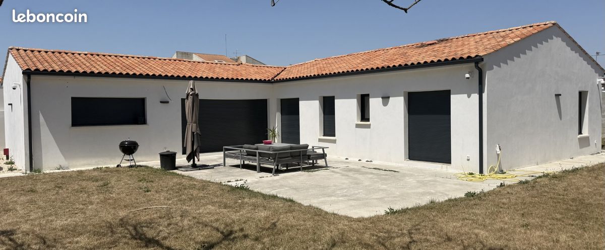 Maison 6 pièces 163 m² · à Rochefort · 163 m² · 1 690 €/mois