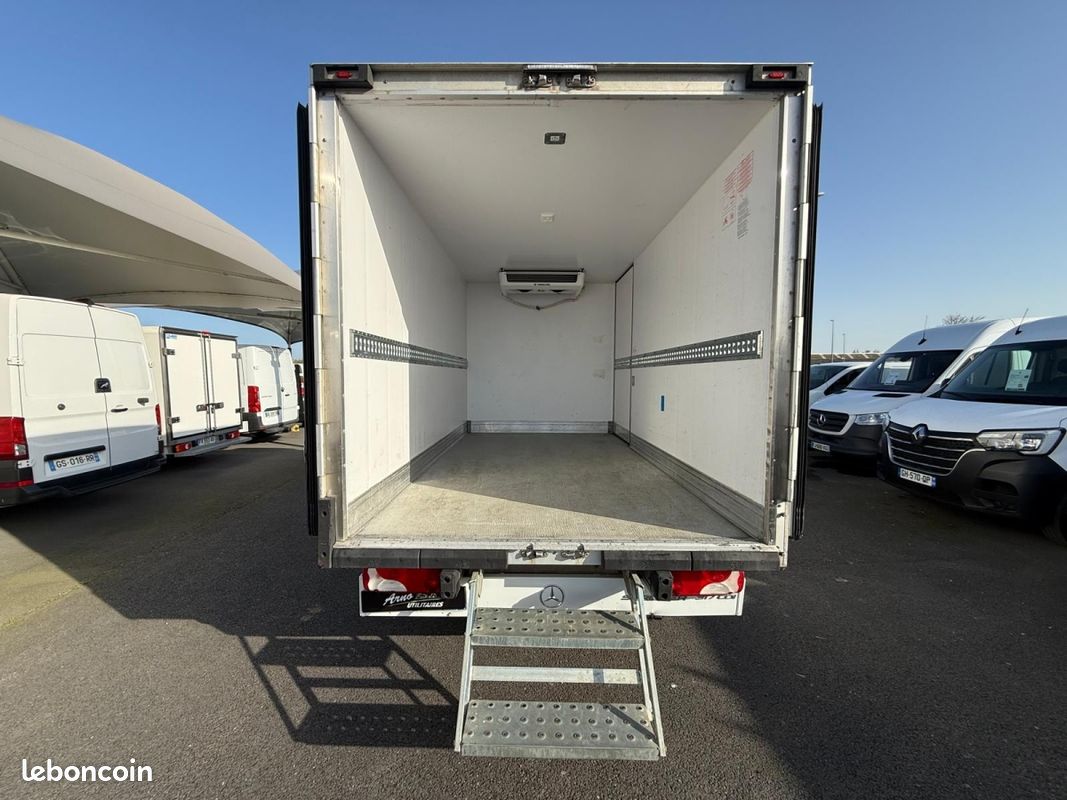 Mercedes Sprinter 317 CDI Caisse Frigo/ 2023 / 26.990eHT (image 4)