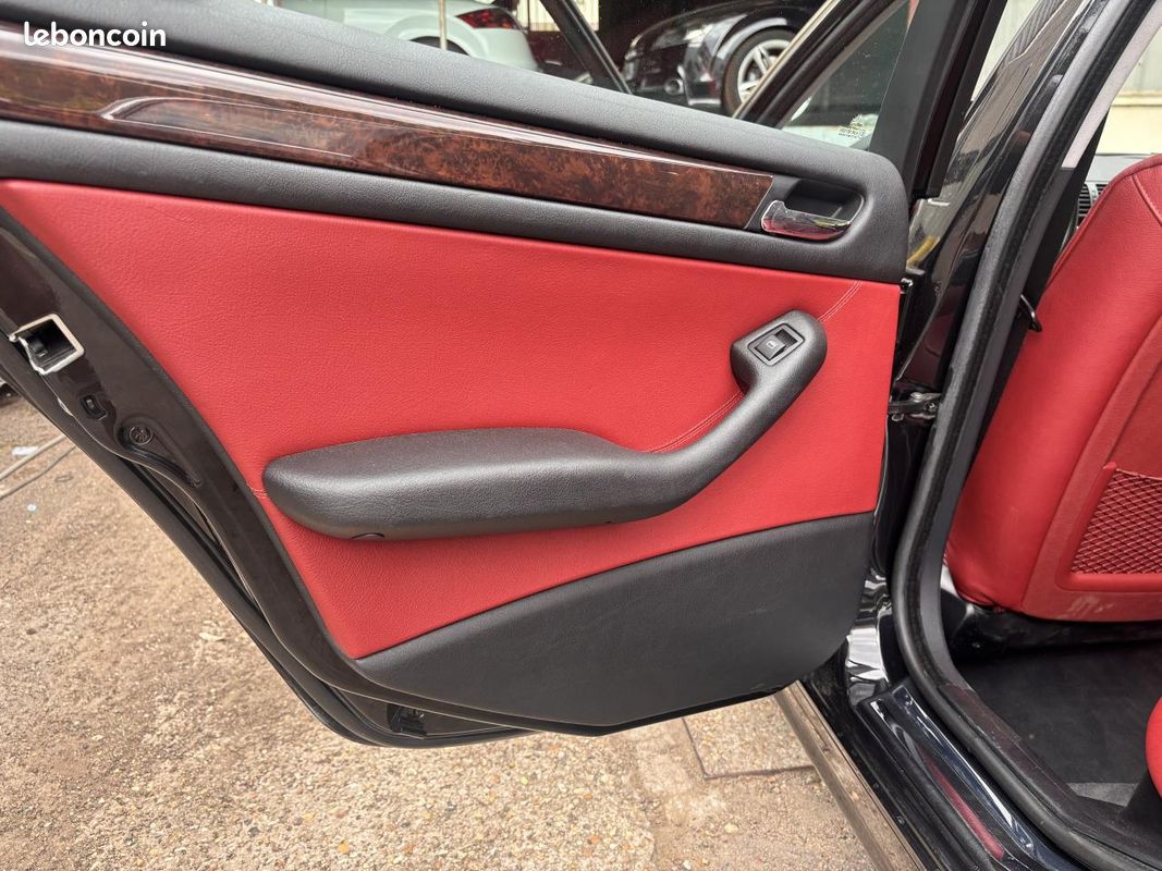 BMW SERIE 3 330i Touring Pack - BVA TOURING E46 330i PHASE 1 (image 25)