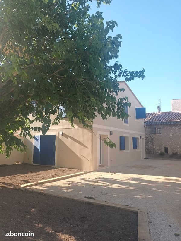 Maison 4 pièces 110 m² · à La Fare-les-Oliviers · 110 m² · 2 000 €