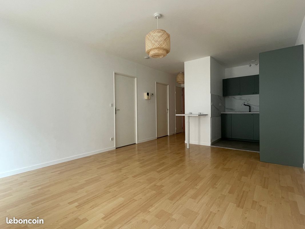 Appartement 2 pièces 44 m² · à Clermont-Ferrand · 44 m² · 745 €