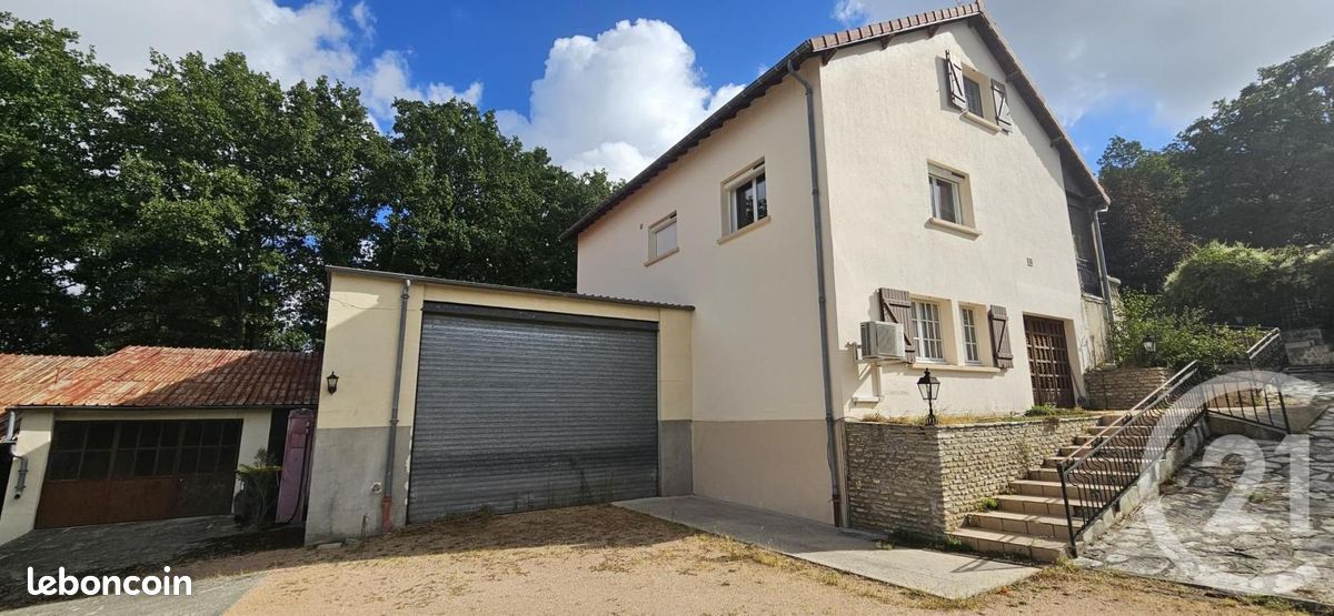 Maison 6 pièces 134 m² · à Montluçon · 134 m² · 200 000 €