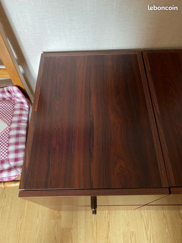 Bureau (image 9)