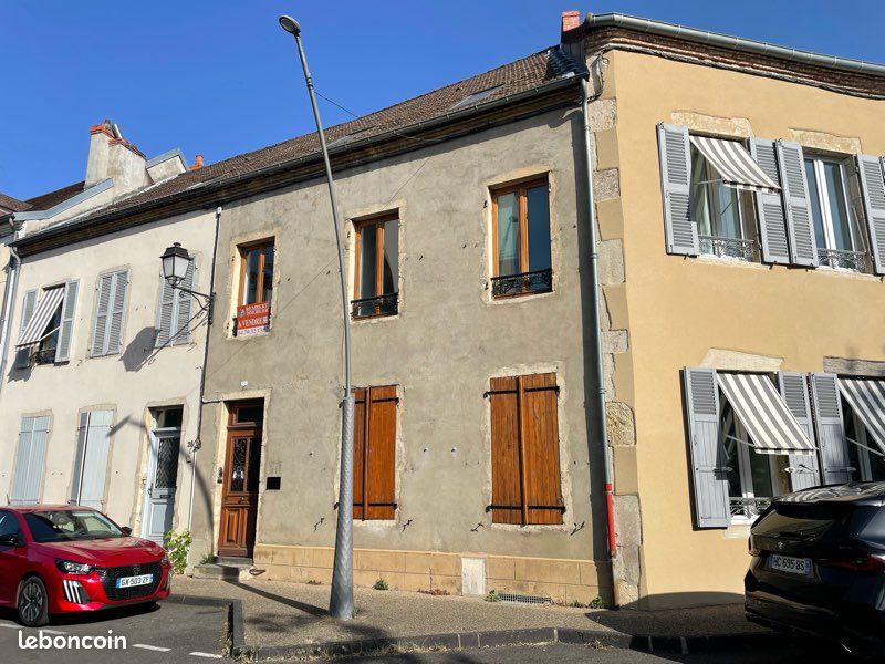 Maison 6 pièces 110 m² · à Cusset · 110 m² · 172 000 €