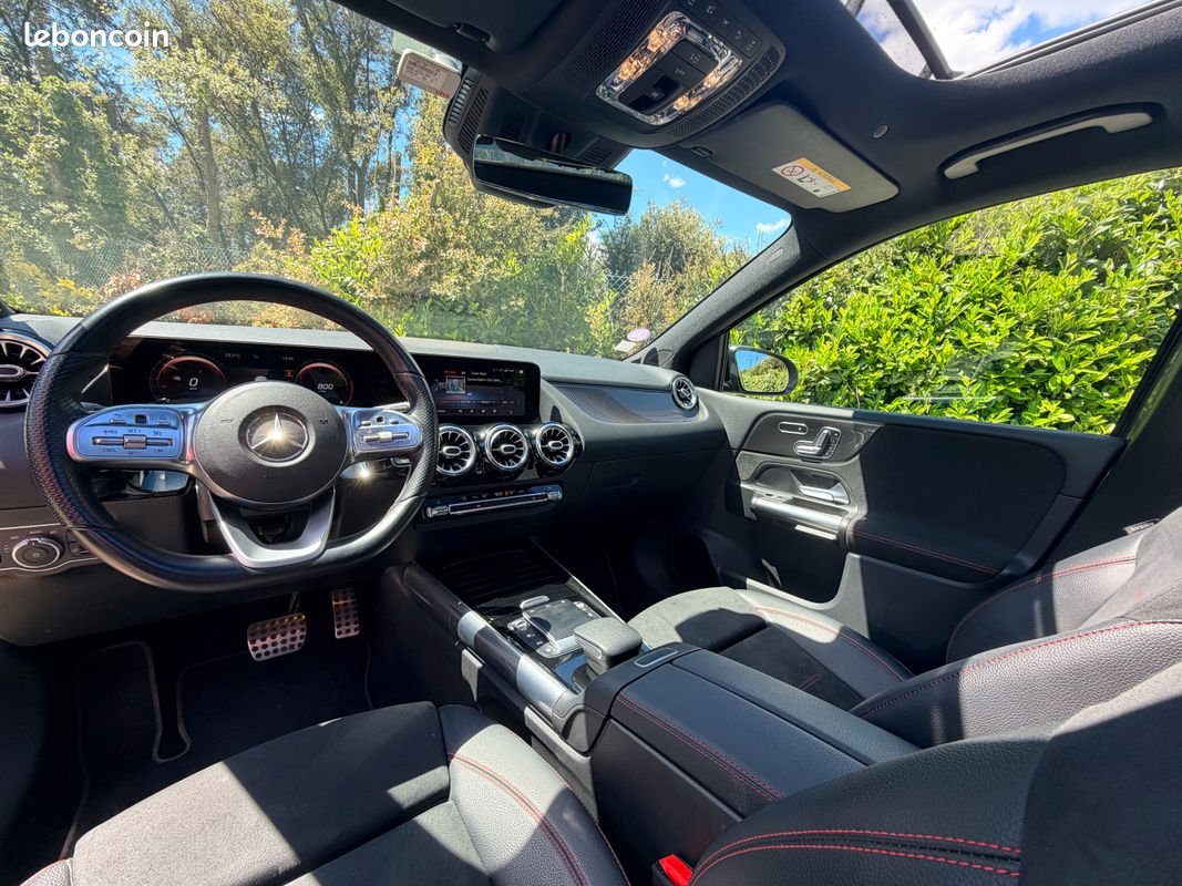 Mercedes Classe B 200 AMG Line - Toit Ouvrant / Cam 360 / Réalité Augmentée (image 6)