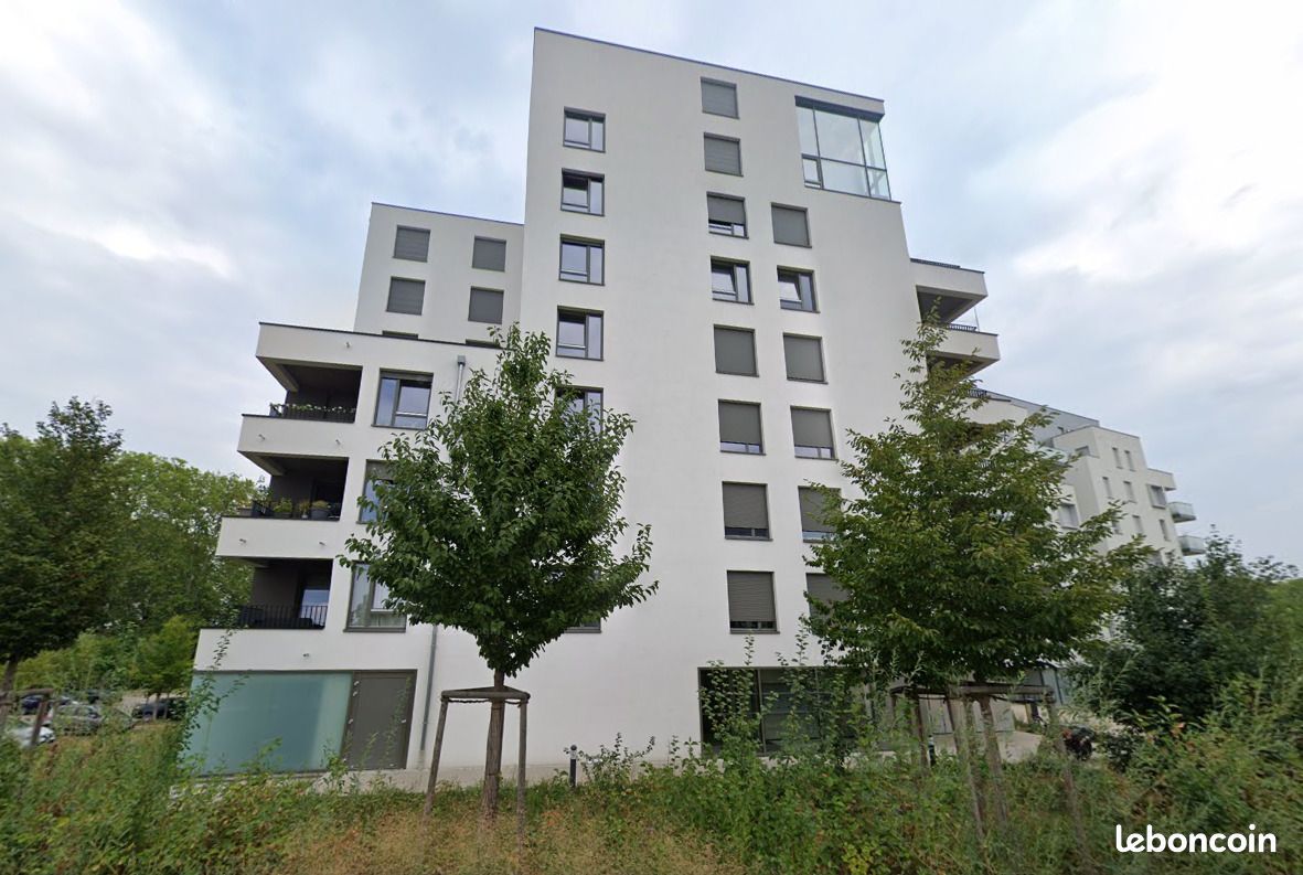 Appartement 3 pièces 63 m² · à Illkirch-Graffenstaden · 63 m² · 912 €