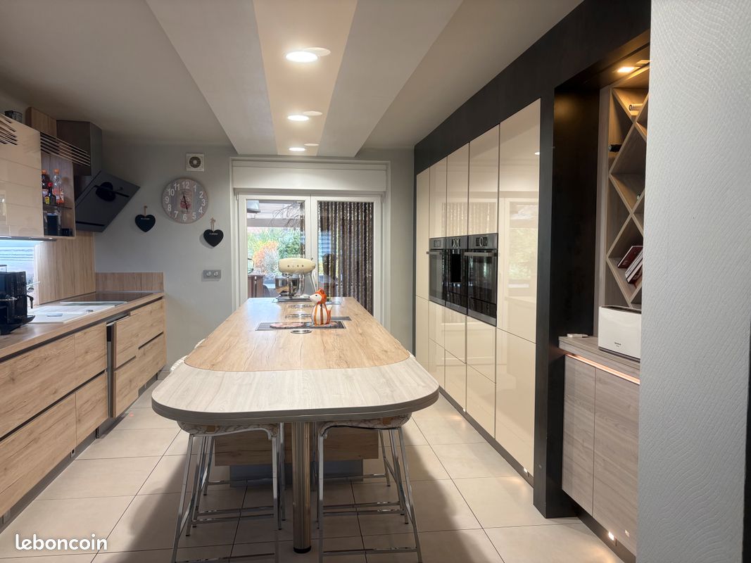 Maison 6 pièces 163 m² · à Schopperten · 163 m² · 400 000 €