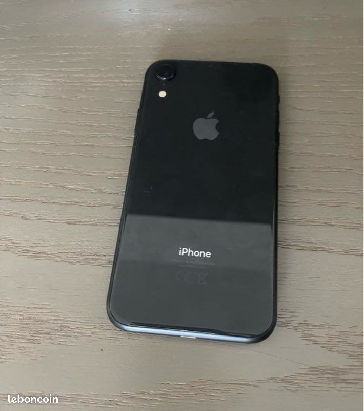 IPhone XR (image 2)