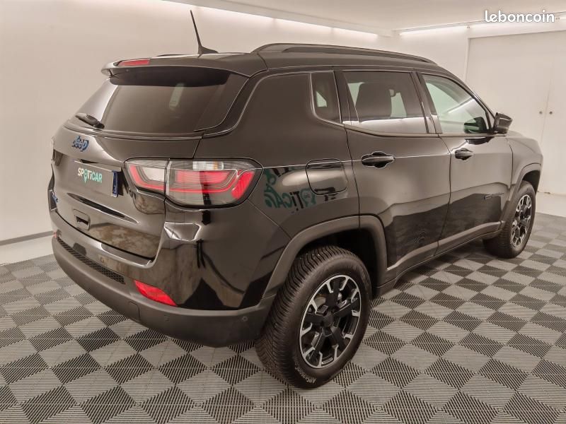 Jeep Compass 1.3 Turbo T4 240ch PHEV 4xe Upland AT6 eAWD (image 4)